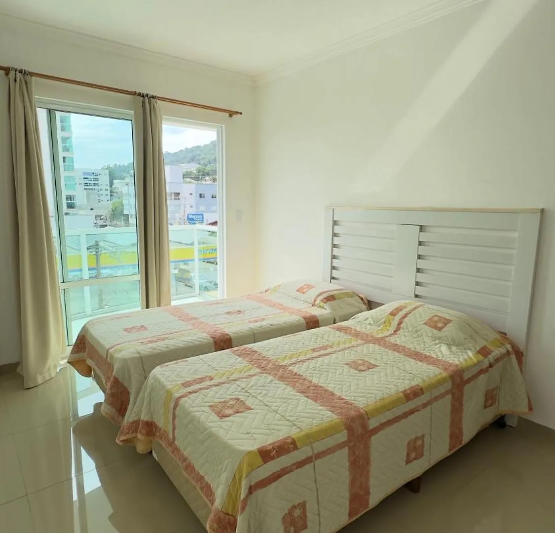 Apto Lirio Da Paz- 3 Quartos Com Sacadas,Espacoso E De Frente Para Avenida Principal! 皮拉图巴 巴西